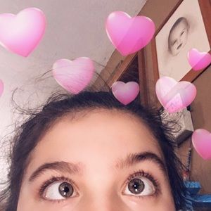 Meet your Posher, Dakota